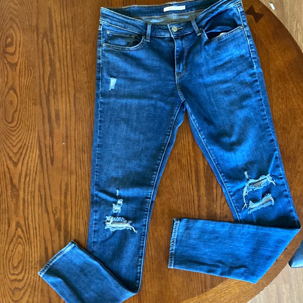 Levi jeans